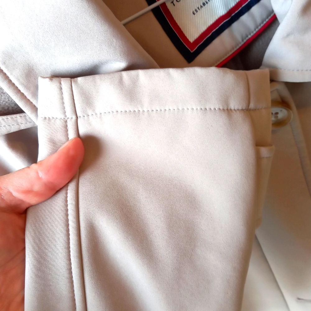 💕Host Pick💕 Tommy Hilfiger lined spring/fall jacket - Picture 6 of 10